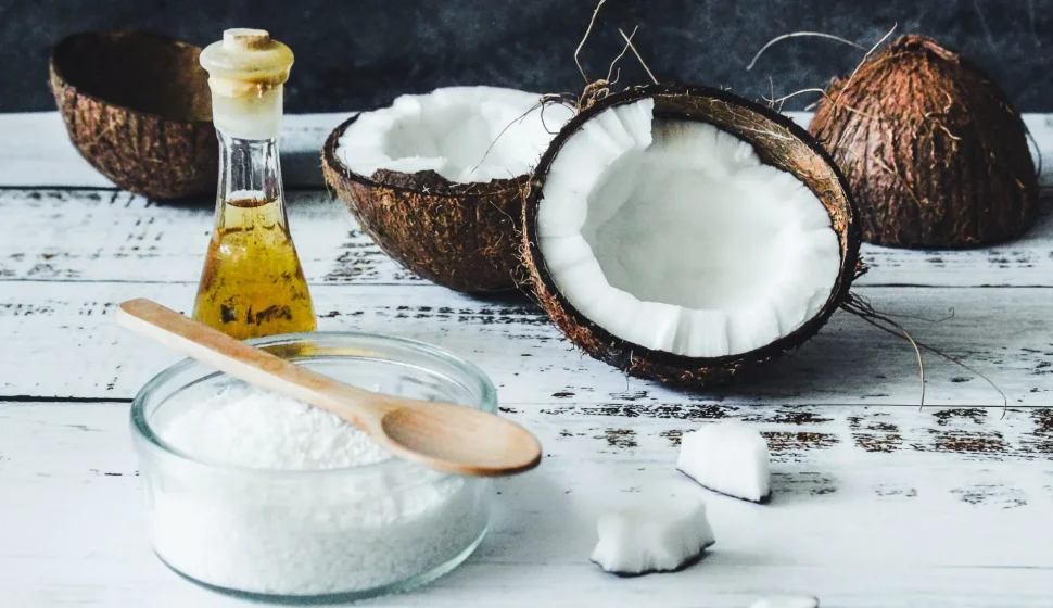 Kokosnussöl für viele Schönheitsrezepte 